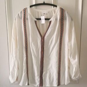 NWT Gap embroidered long sleeve boho blouse. Size Medium.